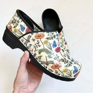 BJORK Swedish Comfort Women's Professional Printed Leather Clogs Dahlia Sz 11
